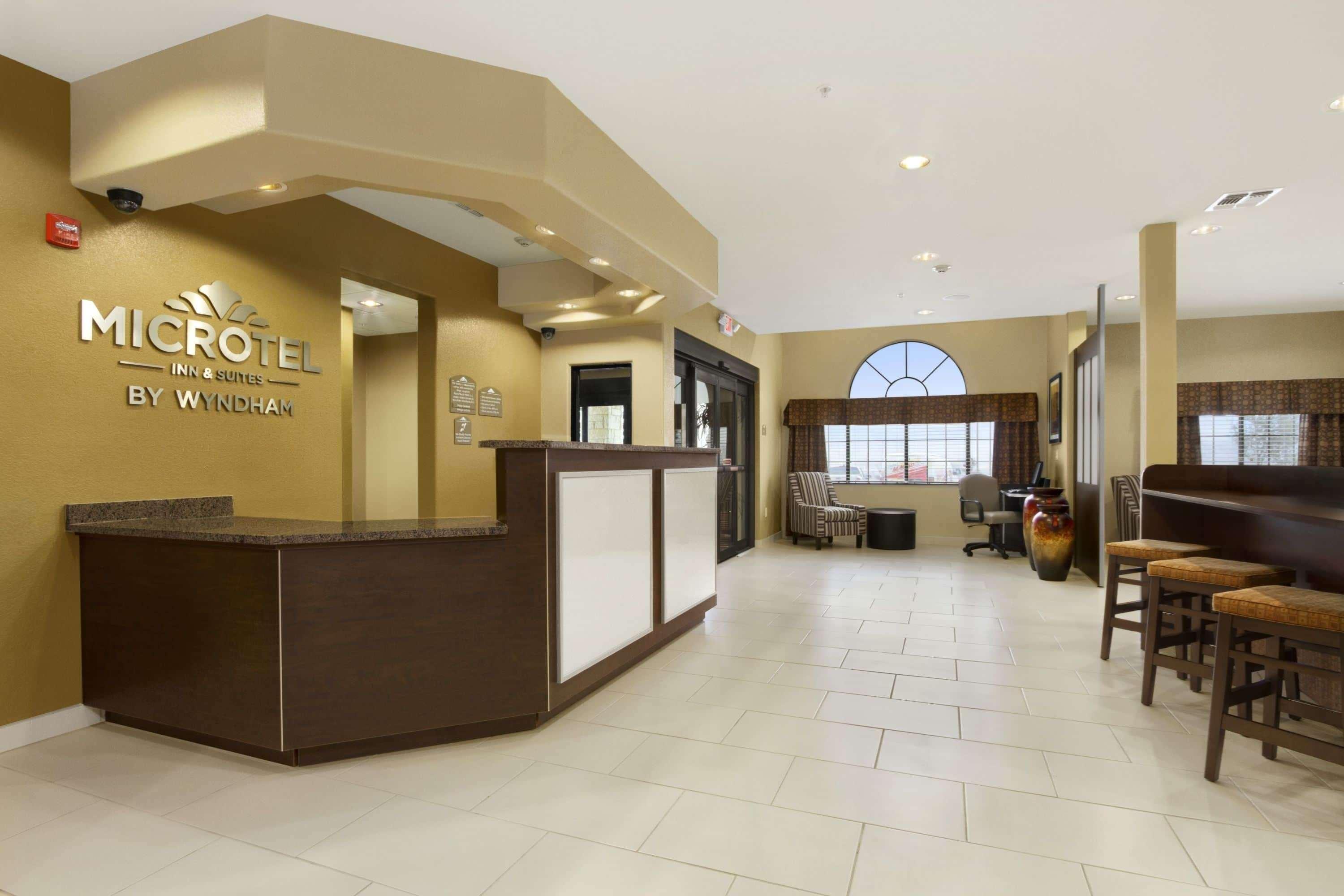 Microtel Inn & Suites By Wyndham Round Rock Εξωτερικό φωτογραφία